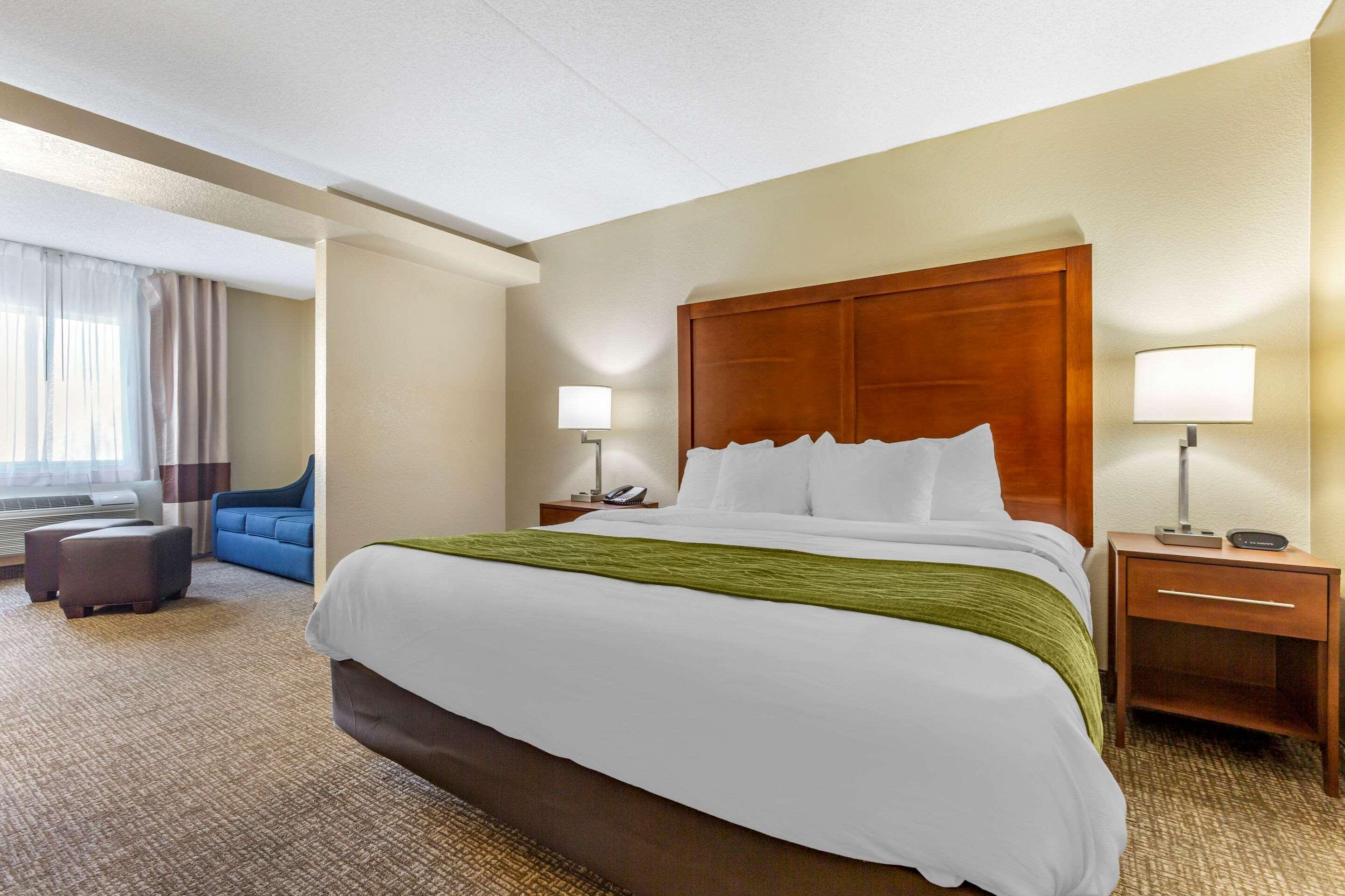 Comfort Inn & Suites Phoenix North - Deer Valley Exteriér fotografie