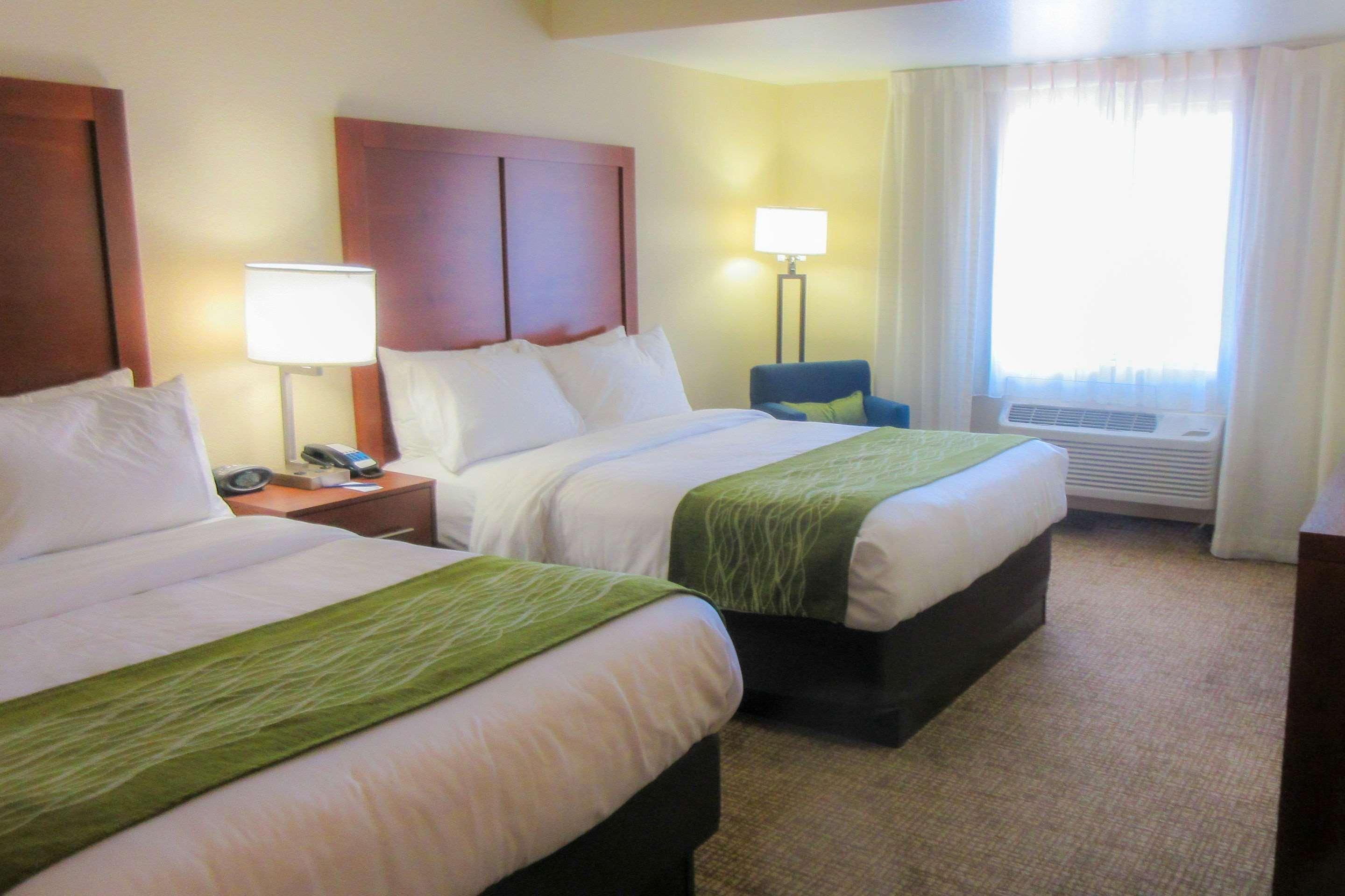 Comfort Inn & Suites Phoenix North - Deer Valley Exteriér fotografie