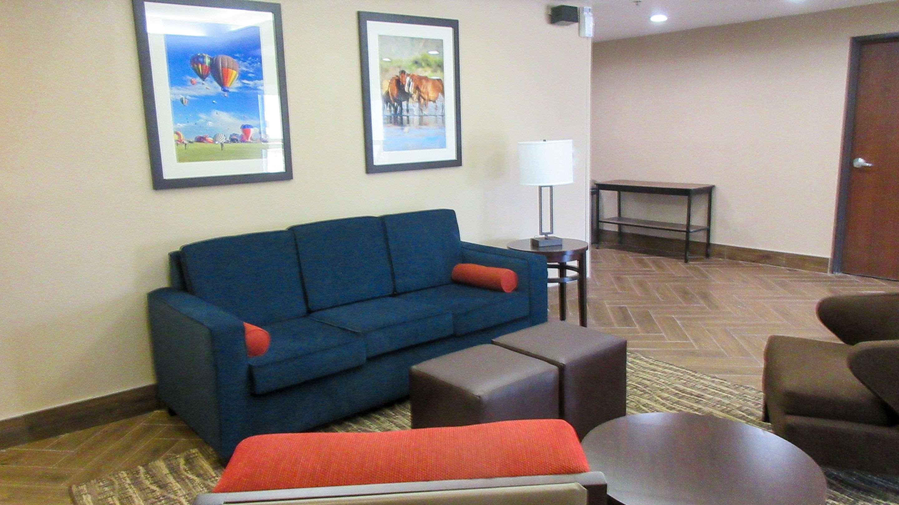Comfort Inn & Suites Phoenix North - Deer Valley Exteriér fotografie