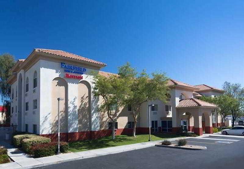 Comfort Inn & Suites Phoenix North - Deer Valley Exteriér fotografie
