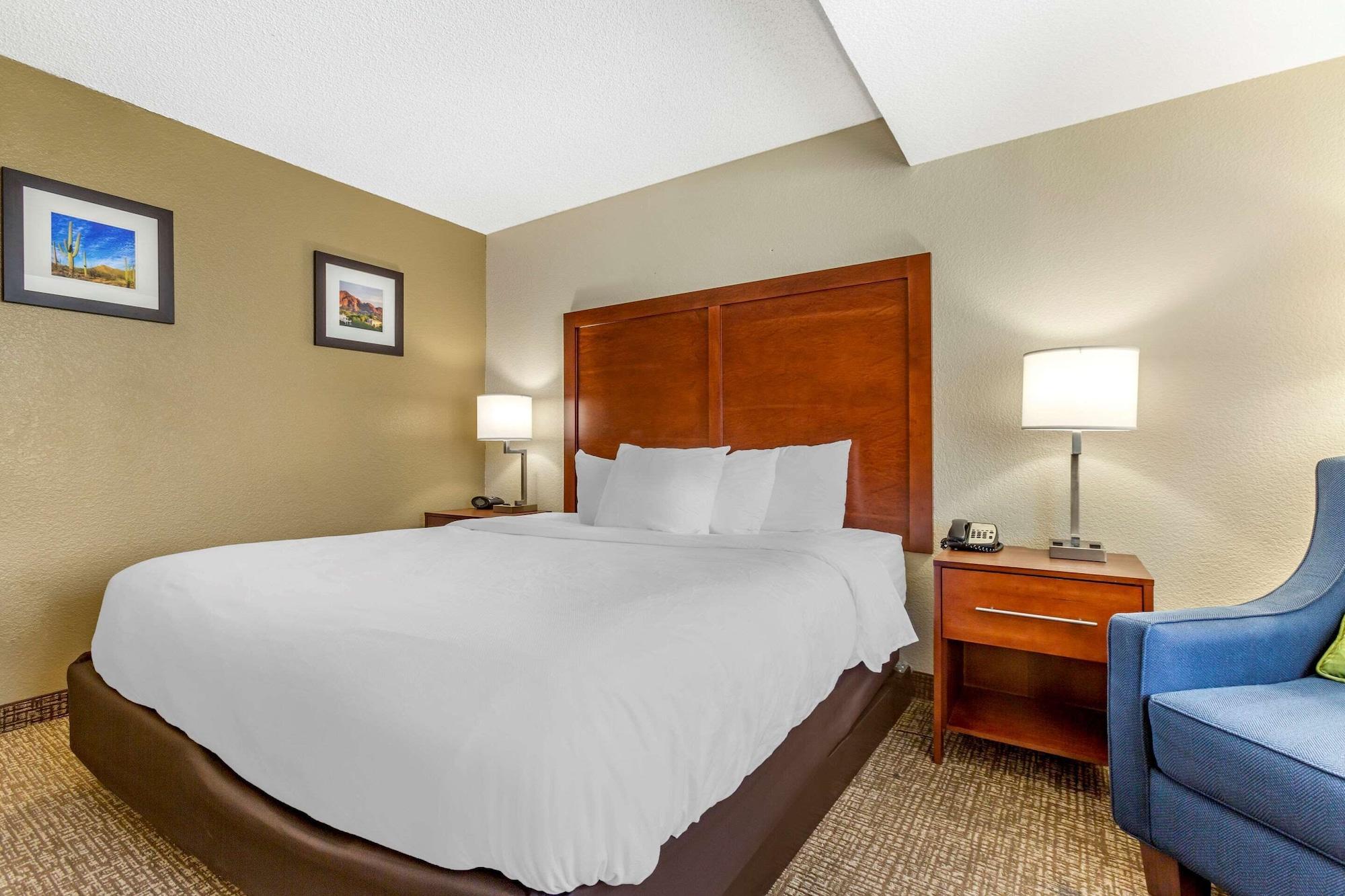 Comfort Inn & Suites Phoenix North - Deer Valley Exteriér fotografie